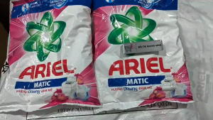 bột giặt ariel matic hương downy đam mê 330g / 620g / 700g