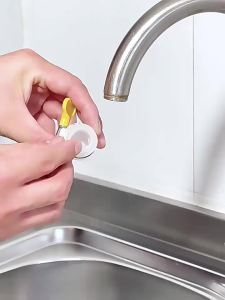 Adjustable Water Tap Connector Brass Threaded Adapter with Yellow Plastic Handle Hand Twist Faucet Extender for Home Plumbing