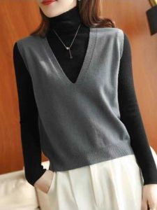 Spring & Fall New Pure Color Vest Womens Thin Outwear Loose Slim Looking Knitted Waistcoat V Neck Short Inner Sweater Vest