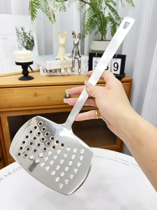 Xẻng lật thức ăn xẻng lật cá xẻng chiên xẻng xào muỗng lật dụng cụ lật xẻng lật có lỗ vá to