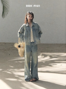OAKMOO | Quần Jeans Đùi Rộng Phong Cách Retro Mòn Mỏi Thêu Sống Động