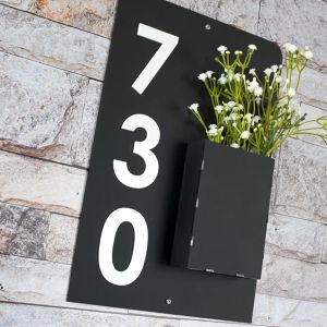 Nomor Rumah Nature 30x25cm Dengan Kotak Tanaman
