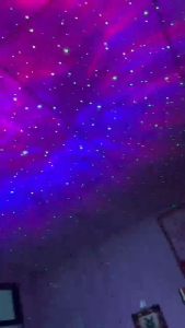 เครื่องฉายดาว LED รูปนักบินอวกาศ ไฟกลางคืน โปรเจคเตอร์กาแล็กซี่ ลำโพงบลูทูธ สำหรับตกแต่งห้องนอน ของขวัญเด็ก โคมไฟท้องฟ้าเต็มไปด้วยดวงดาว