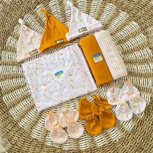 Seri Kunyit Mustard - 3 PCS Bedong + 3 SET Topi Kupluk Sarung lengan dan Sarung Kaki SARTAKI Paket Hemat 12 PCS Perlengkapan Lahiran