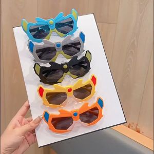 Childrens Square Sunglasses Boy Fashion Cool Glasses Girl Fashion Shade Eyewear Outdoor Wild Sunglasses for Child