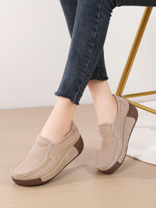 Comfortable Thick Bottom Platform Shoes Casual Leather Slip-On Mom Shoes Anti-Slip Spring Autumn Large Size Fashion Footwear