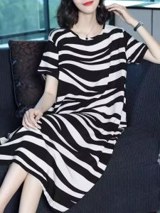 Summer New plus Size Womens Dress Long Loose Slimming Midi Polka Dot Sun Protection Clothing for Plump Sisters Fashionable Trendy PU Material Short Sleeve round Neck