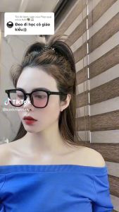 Mắt Kính Râm Chữ V Gọng Nhỏ Nhiều Màu Kiểu Dáng Form Dáng Mắt Mèo Độc Đáo Phù Hợp Với Mọi Gương Mặt