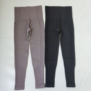 กางเกงโยคะเอวสูงหนาสำหรับฤดูใบไม้ร่วงและฤดูหนาว กางเกงออกกำลังกายสำหรับวิ่ง ระบายอากาศได้ดี ดูดซับเหงื่อเร็วแห้ง ยืดหยุ่นสูง กางเกงขาสั้น