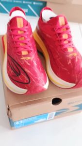 Sepatu Lari 910 Nineten Haze Veloce: Sepatu Running Race Day Long Run