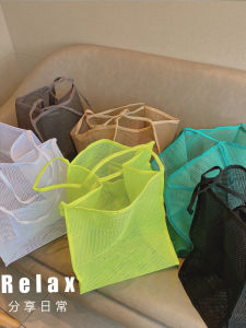 Fashionable Large Capacity Waterproof Beach Bag for Women Lightweight Casual Tote Perfect for Seaside Vacation Storage