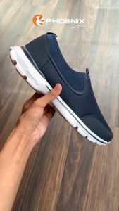 Phoenix Denzel Sepatu Slip On Pria - Navy