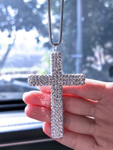 Car Pendant Creative Gift Safe Travel Diamond Embedded Cross Rearview Mirror Hanging Decoration Mens Style Car Interior Accessories