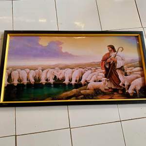 Lukisan cetak gambar Yesus menggembala domba plus bingkai 100x50cm