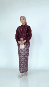 [New Arrival] Emran Batik - Kebaya Brokat Couple Meidha Rok Motif Songket Wisuda Lamaran Kondangan