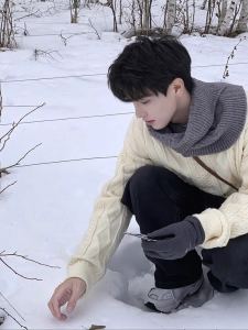 เสื้อสเวตเตอร์ถักสไตล์ญี่ปุ่นย้อนยุคสำหรับผู้ชาย ฤดูใบไม้ร่วง/ฤดูหนาว เสื้อชั้นในถักแบบเรียบง่าย สไตล์วิทยาลัย Cleanfit เสื้อคลุมกันหนาวแบบถัก