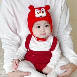 หมวกเด็กบุขนแกะ หมวกเด็กวัยครึ่งปี หมวกปีใหม่ หมวกเด็กสีแดง หมวกปีกแบน หมวกเด็ก หมวกเด็กชาย หมวกเด็กหญิง หมวกเด็กทารก