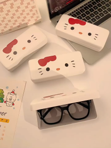 🌸KÍNH RÂM KÈM HỘP DA CHO BÉ GÁI HELLO KITTY