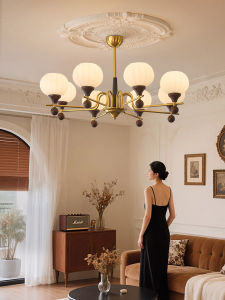 Smile | Vintage French Chandelier