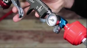 Spray Gun Filter Dengan Filter Air Untuk Cat Mobil