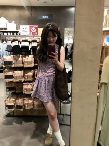 Váy Ngắn Chữ a Không Tay Cổ Chữ V Họa Tiết Hoa Màu Tím Cho Nữ Mùa Hè Váy Ngắn Chữ a Ôm Eo Váy Ngắn Chữ a