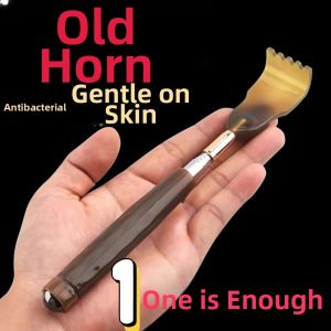 Defasilk | Extendable Bamboo Back Scratcher