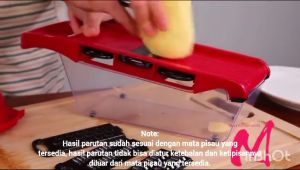 Mandoline Slicer Vegetable 7 in 1 Peeler Serbaguna Parutan Multifungsi by TOPSELLER1