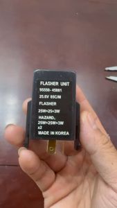 Rơ le xi nhan lắp cho xe huyndai 1 tấn 25 tấn rơ le nháy xi nhan ô tô