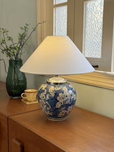 French Style Antique Retro Bedroom Table Lamp Decorative Lighting