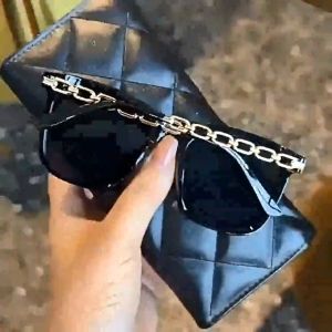 HUFANG แว่นตากันแดด แว่นตาแฟชั่นเกาหลี ว่นทรงสี่เหลี่ยมใหญ่ ย้อนยุค คุณภาพสูง ผู้ชายและผู้หญิง