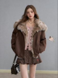 Brown Mountain Hawk Style Warm Fur-Lined Womens Winter Jacket