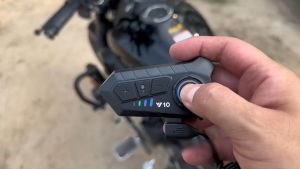 Helm interkom headset bluetooth headset tahan air built-in sepeda motor tahan air helm penuh helm setengah helm headset kualitas suara tinggi