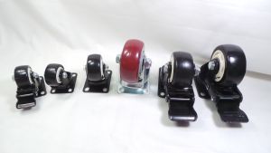 bánh xe đẩy hàng xoay 360 độ