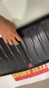 Anti-scratch Tesla แผ่นยาง TPE กันรอยกระโปรงท้ายรถ สำหรับ Model Y