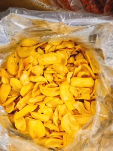 Mít sấy giòn Lets Nuts túi 500g công nghệ sấy mới vẫn giữ nguyên được mùi thơm và vị ngọt nguyên bản của mít dùng ăn hoặc làm quà tặng đều được