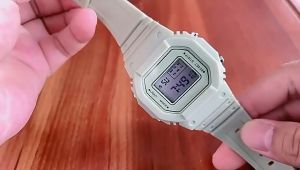 ผู้ชาย นาฬิกา คู่รัก แฟชั่นผู้หญิง นาฬิกา อิเล็กทรอนิกส์ พร้อมไฟ LED ส่งจากไทย