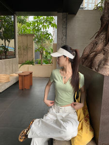 Elegant Short Sleeve V-Neck T-Shirt Womens Fashion Slim Fit Pure Desire Design Summer Top Red Celebrity Short Style