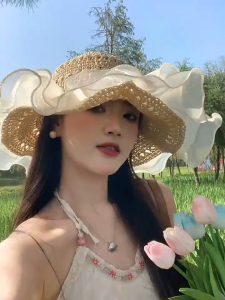 Mũ Cói Đi Biển Vành Rộng Chống Nắng Phối Voan Ngọc Trai Dễ Thương Gấp Gọn Tiện Lợi TS