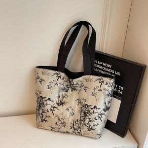 กระเป๋าผ้าแคนวาสปักลายสไตล์จีนใหม่ กระเป๋าถือสะพายไหล่ข้างเดียวสำหรับเดินทาง กระเป๋าถือขนาดกลาง กระเป๋าเดินทางแบบลำลอง