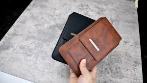 ผลิตภัณฑ์กระเป๋าสินค้า 2 คลินิก สอง ร่วมกับเครื่องกระเป๋าใส่โทรศัพท์ คาดเอว รวมซองใส่โทรศัพท์ กระเป๋าร้อยเข็มขัด