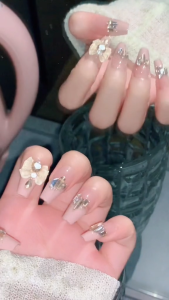 nail Z เล็บแฟชั่น เล็บปลอม ชนิดอะคริลิค สไตล์ฝรั่งเศส สีขาว ชมพู 24 ชิ้น