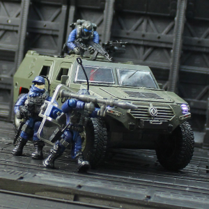 PROSWON | 70th Anniversary Parade Military Light Sound Opening Alloy Off-road Car Model 1:32