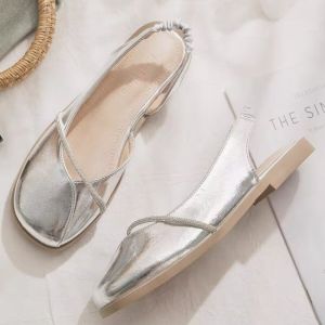 IELGY Womens stylish flat sandals with closed toe slip-on sandals to match skirt