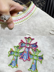 FGD | High-end Heavy Embroidery Ripped Short Sleeve T-shirt