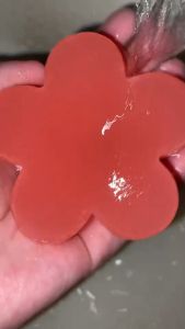 สบู่ล้างหน้าคลีนซิ่งหน้าใสแบบก้อน 1ก้อน น้ำหนัก100กรัม สูตรอ่อนโยน บำรุงผิว