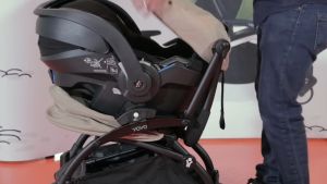 Ghế ngồi ô tô cho bé Car Seat Babyzen YOYO BeSafe Full set có thể mix với xe đẩy