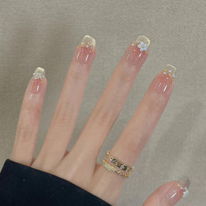 Handmade Wearable Nail Art Pure Handmade Detachable Floral Design Natural Color Nail Stickers Easy to Wear And Remove