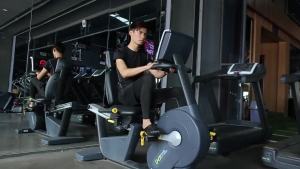 Gym Spinning Treadmill Shoes Womens Yoga Indoor Comprehensive Training Squat Hard Pull Sports Fitness Shoes Men