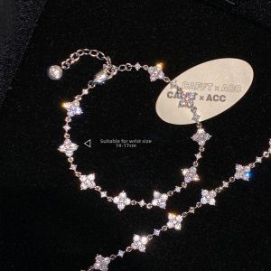CAFFTI | Silver Sparkling Diamond Four-leaf Clover Womens Bracelet