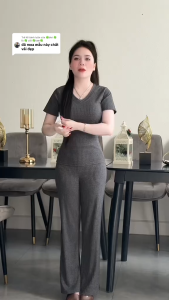 Đồ bộ gân đũa lạnh cổ tim - tay Ngắn - quần Suông chất vải thun gân đũa lạnh co dãn dày dặn quần có 2 túi.
